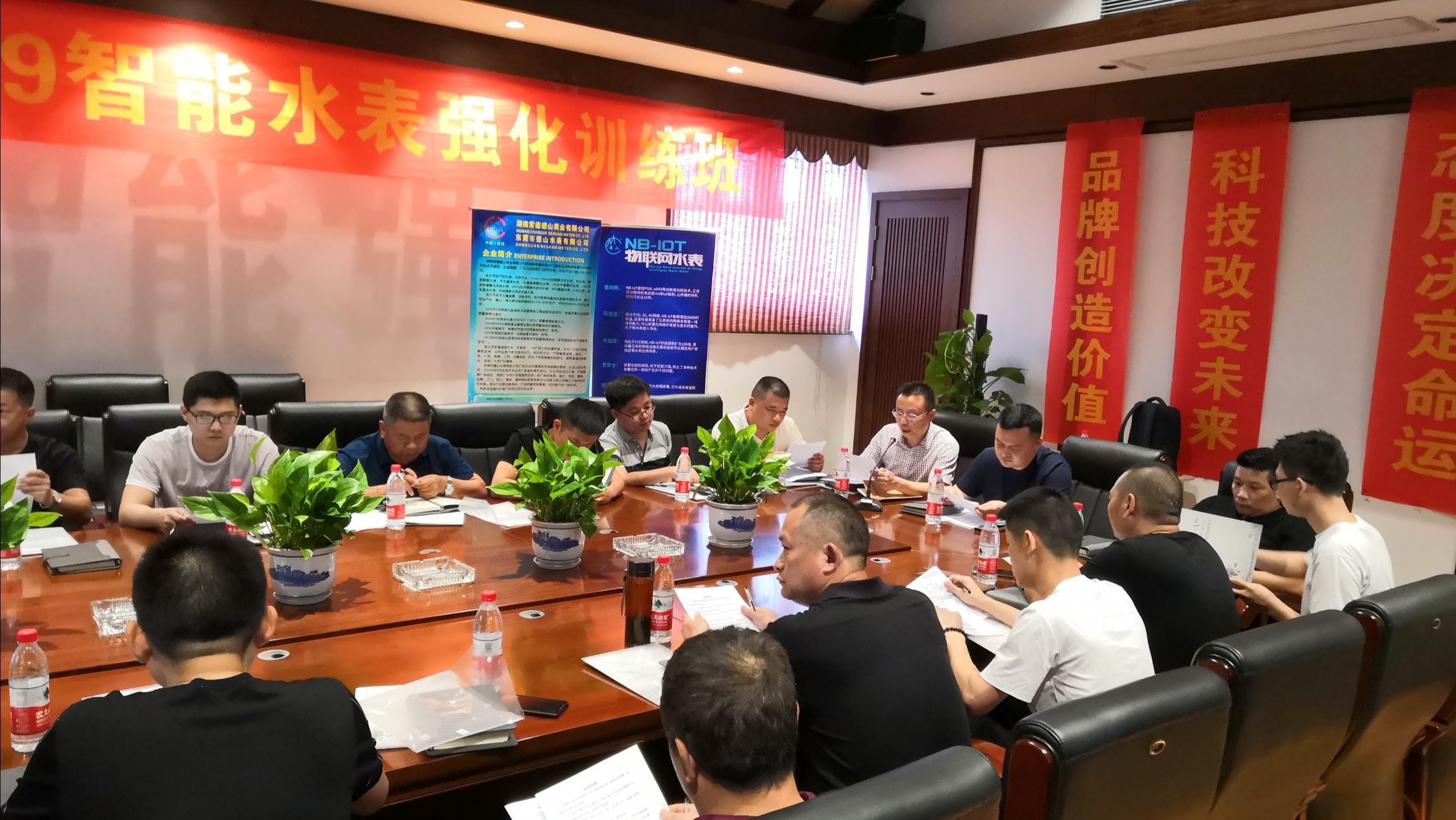 8cd1c9c8cf54815f1a1b3da752553c6c.jpg 8cd1c9c8cf54815f1a1b3da752553c6c.jpg